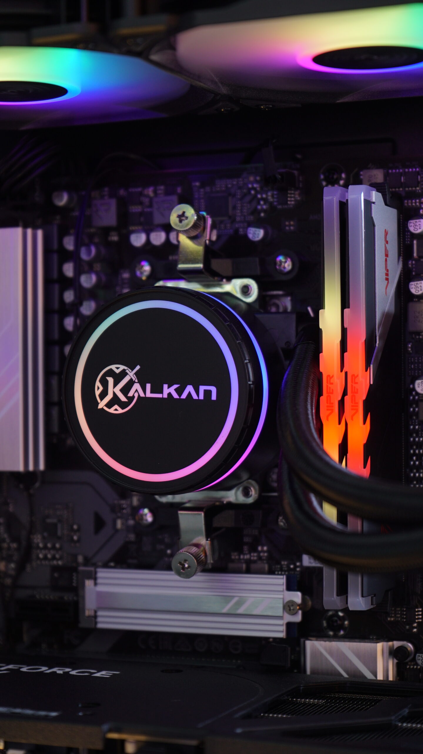 PC Gamer AMD Ryzen 7 9800X3D | MSI RTX 5070 Ti 16GB | 32GB DDR5 6000MHz | SSD 1TB NVMe - Imagem 5